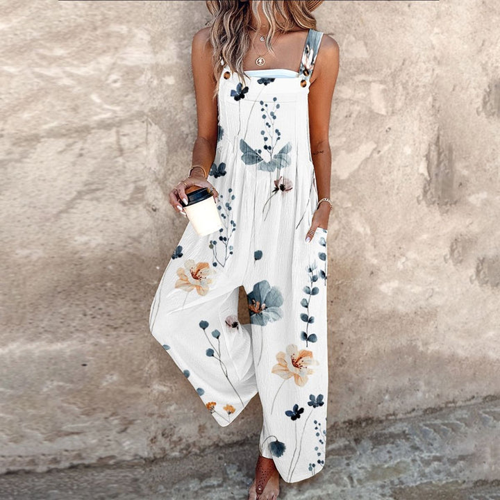 Aoife - Delicate Botanical Watercolor Motif