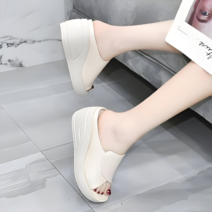 Xanthe Orthopaedic Sandals