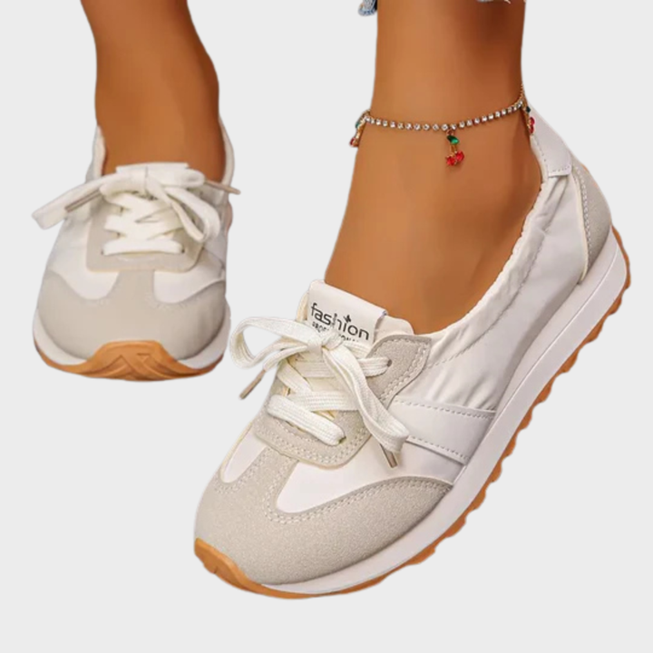 Helga – Orthopaedic Trainers