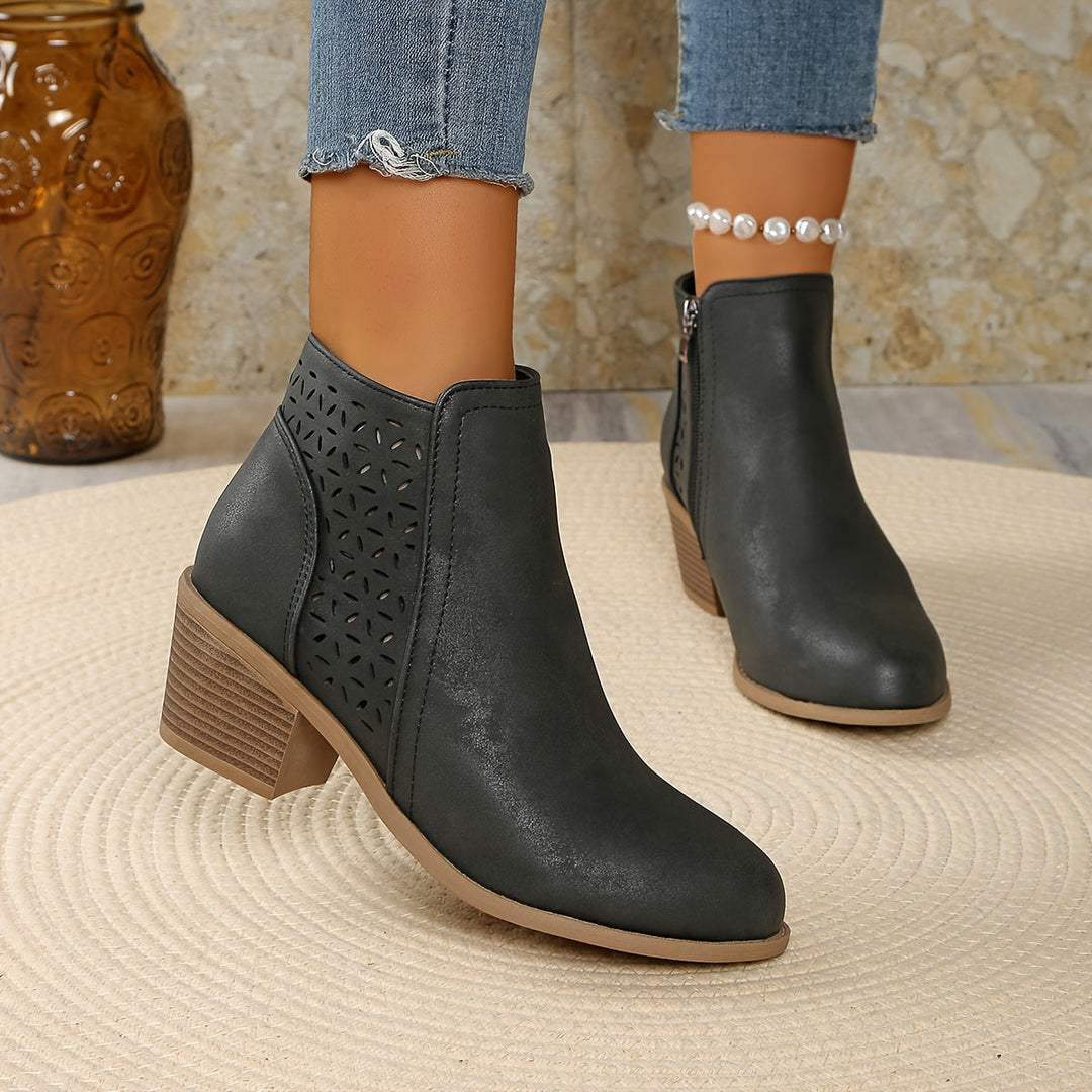 Talen Orthopaedic Boots