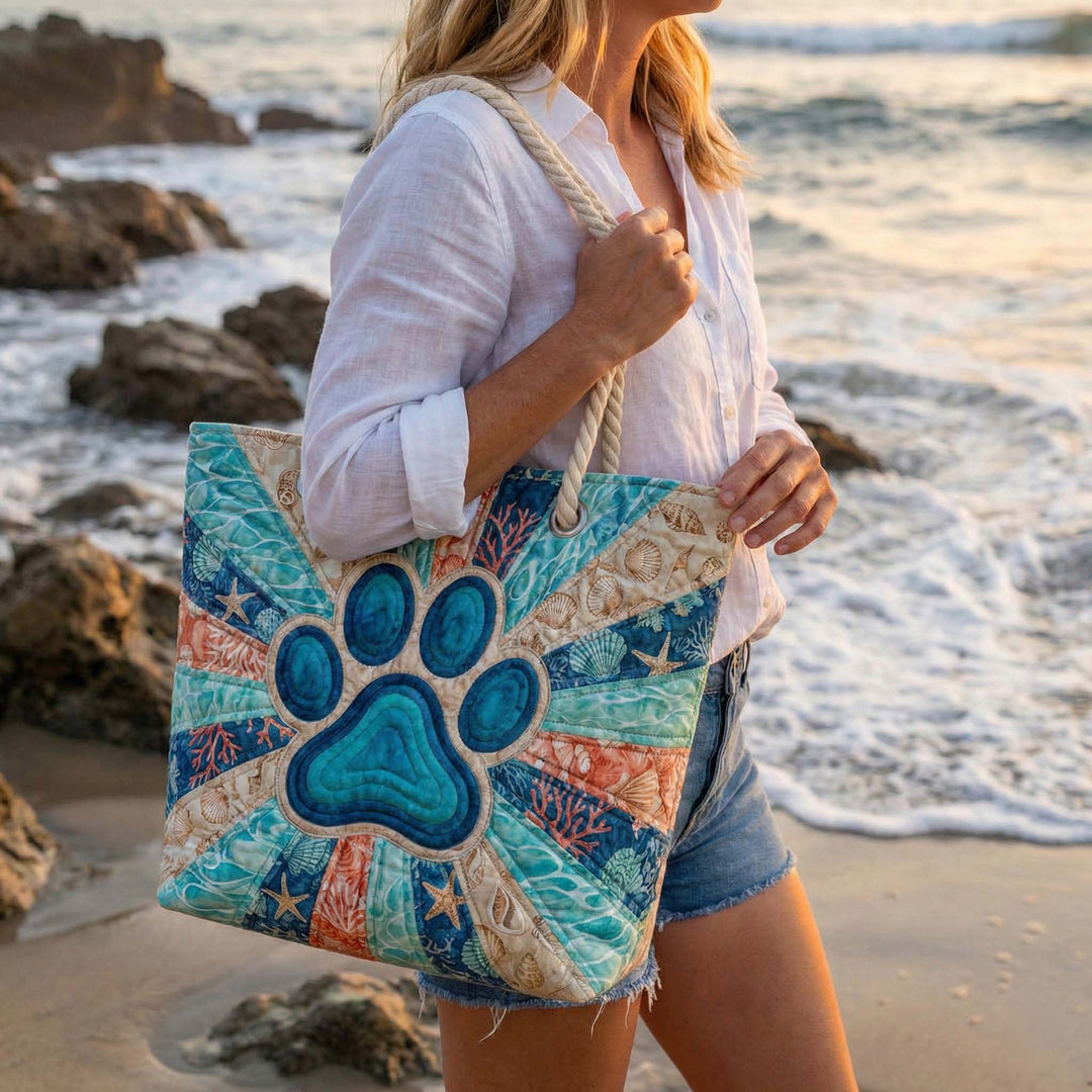 Handmade quilted beach bag - Paw Prints design