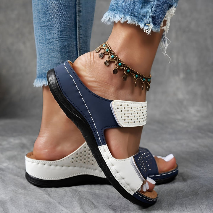 Lynn Orthopaedic Sandals