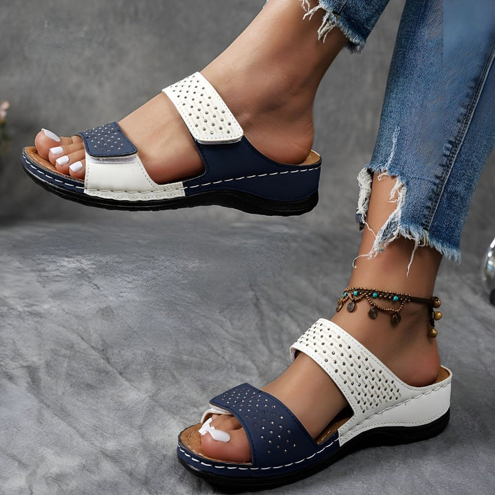Lynn Orthopaedic Sandals