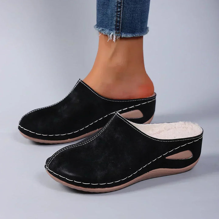 Mare Orthopaedic Slippers
