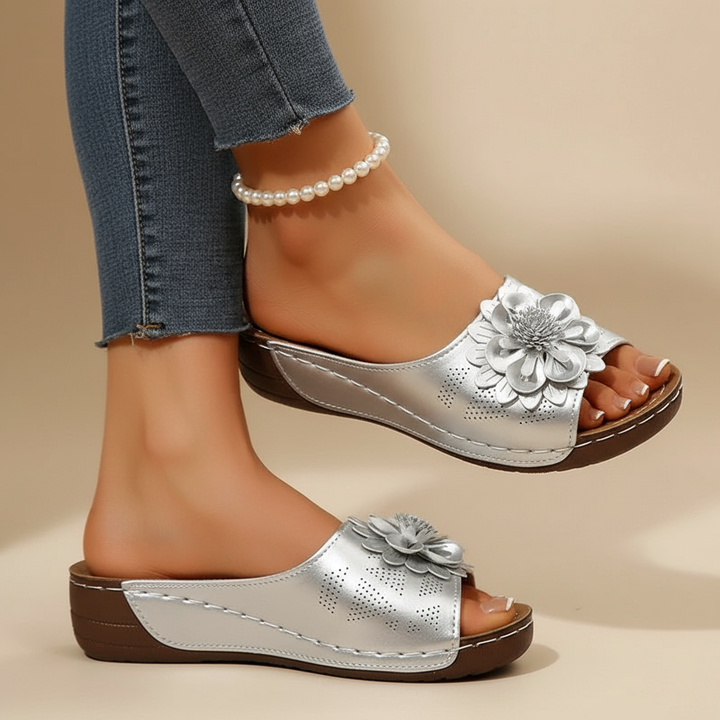 Medellín Orthopaedic Sandals