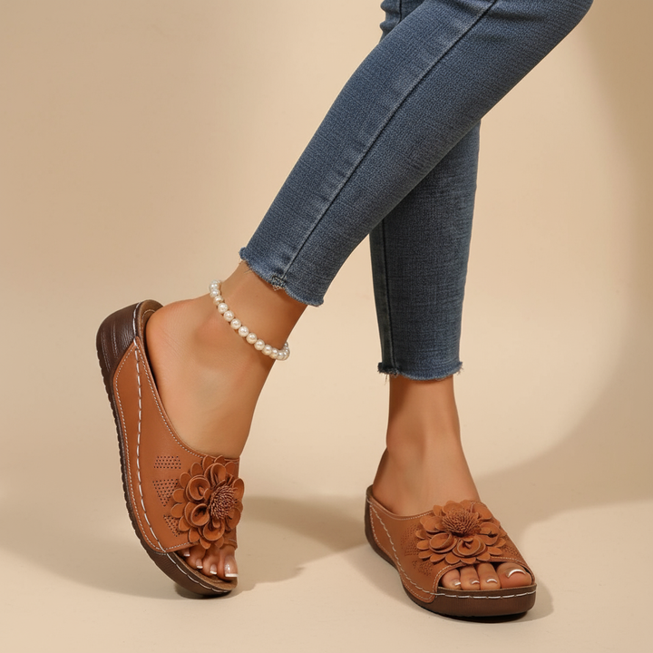 Medellín Orthopaedic Sandals