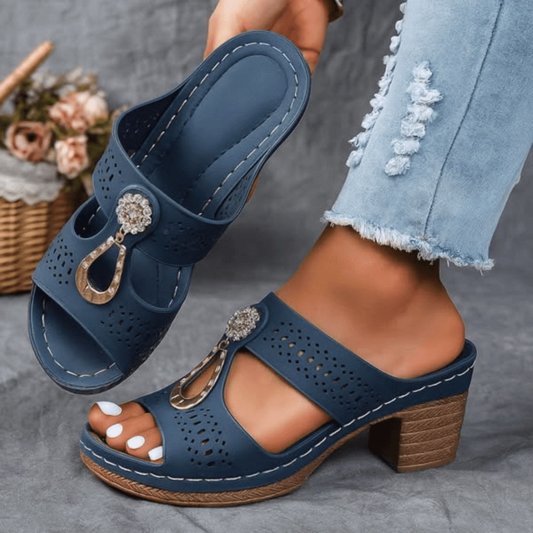 Abby - Orthopaedic Sandals